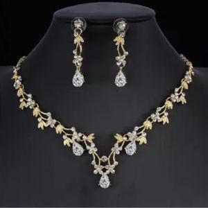 Fashion Jewelry | Prom Wedding Jewelry 2 piece  set - Necklace & Earrings - Gold